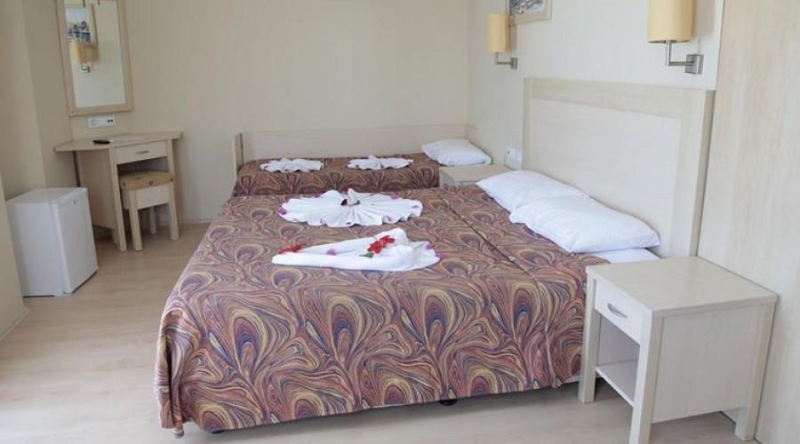 Ezel Beach Otel