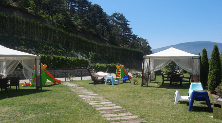 Sarot Thermal Park Resort