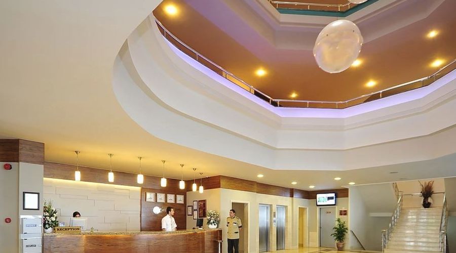 Mirador Resort & Spa