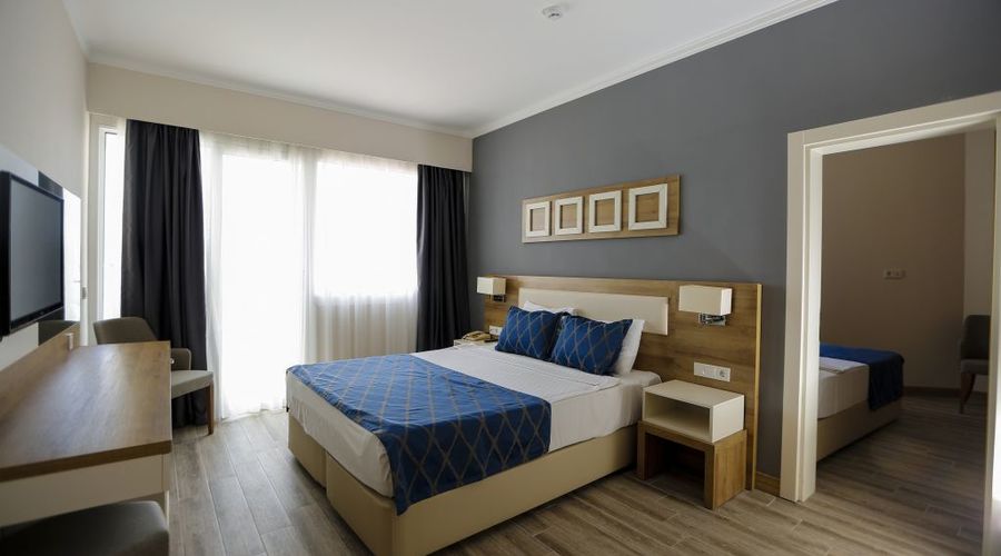 Fortezza Beach Resort
