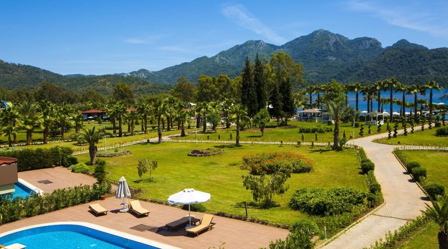 Fortezza Beach Resort