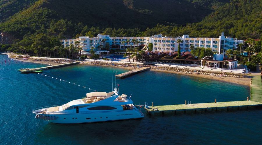 Fortezza Beach Resort