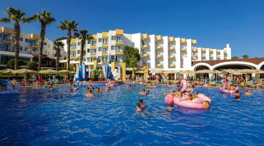 Fortezza Beach Resort