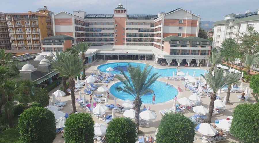 İnsula Resort & Spa Hotel