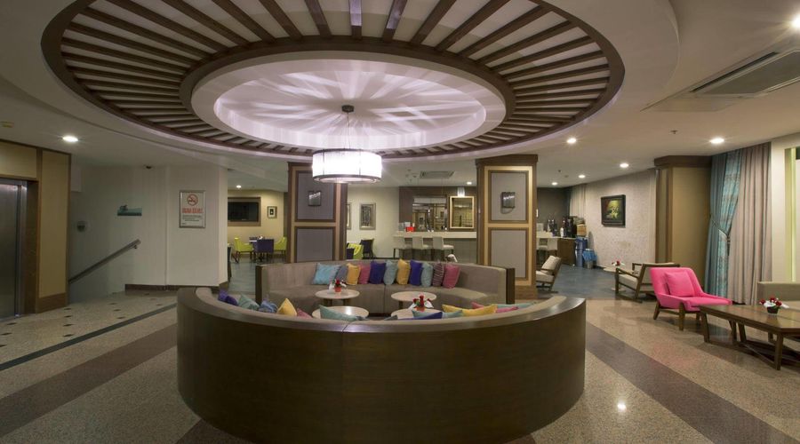 İnsula Resort & Spa Hotel