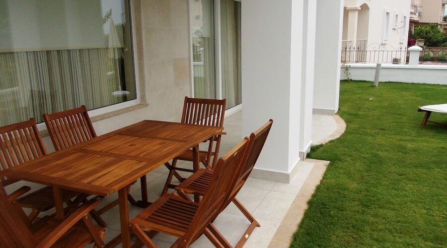 Lighthouse Villa & Apart