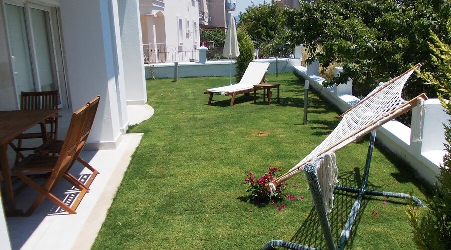 Lighthouse Villa & Apart