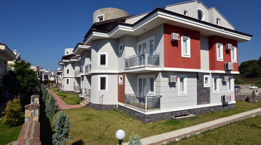 Lighthouse Villa & Apart