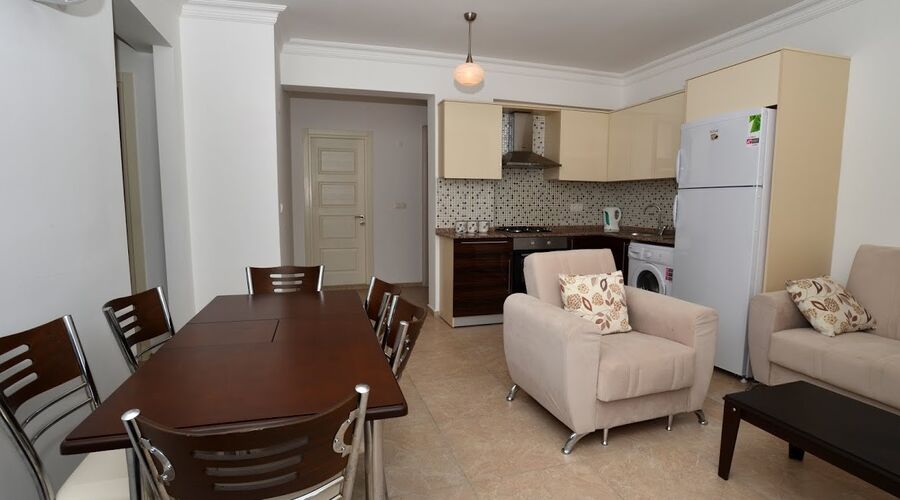 Lighthouse Villa & Apart