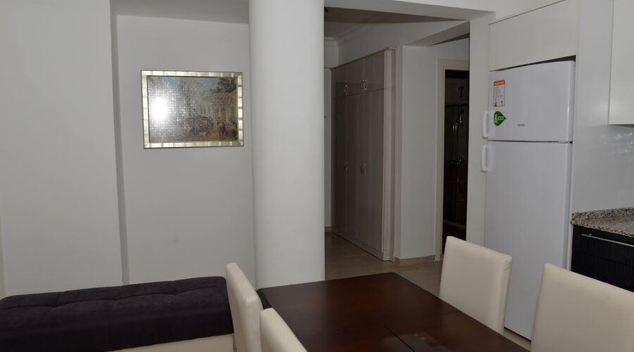Lighthouse Villa & Apart