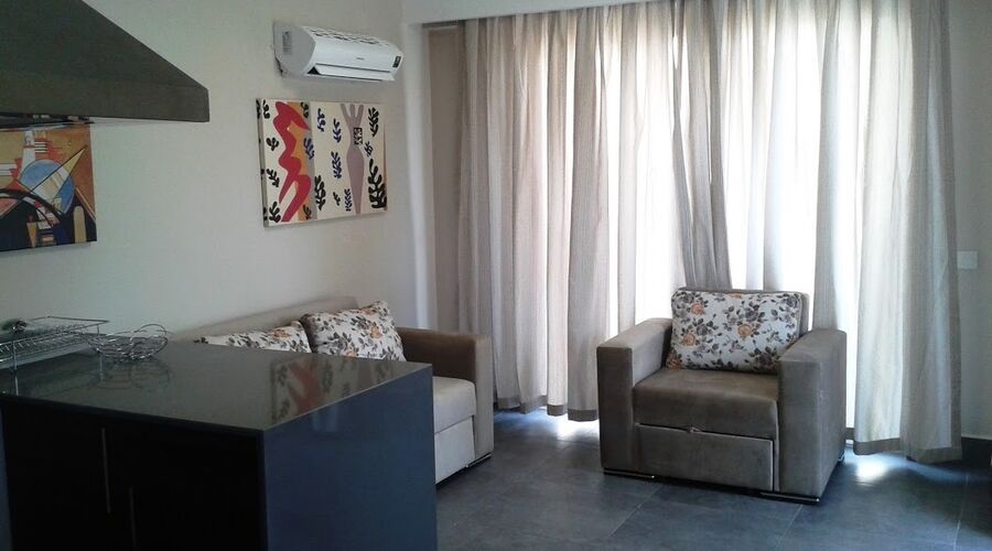 Lighthouse Villa & Apart