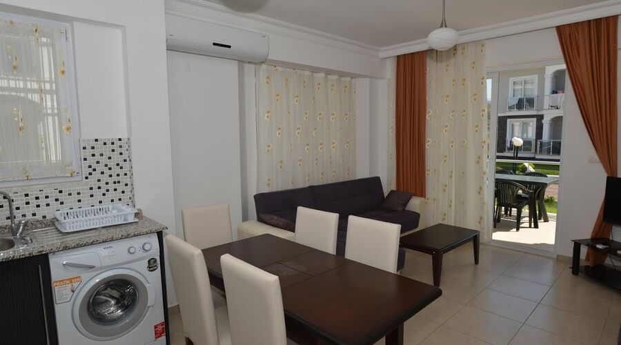 Lighthouse Villa & Apart