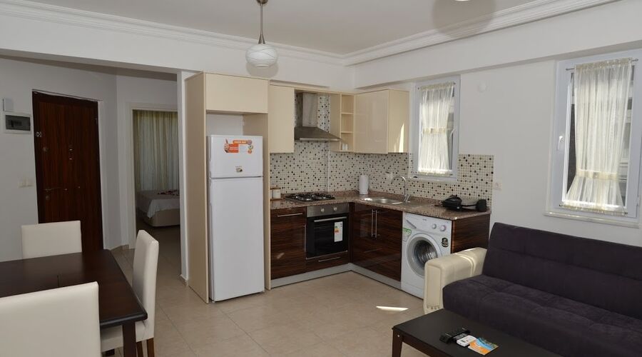 Lighthouse Villa & Apart