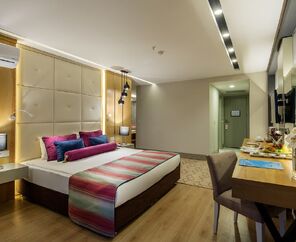 Selge Beach Resort&Spa 