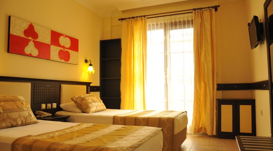 TELMESSOS HOTEL