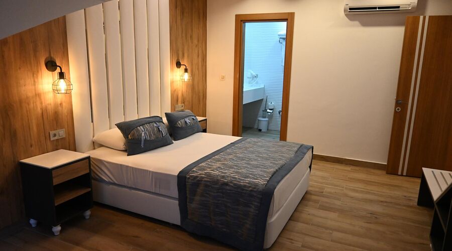 TELMESSOS HOTEL
