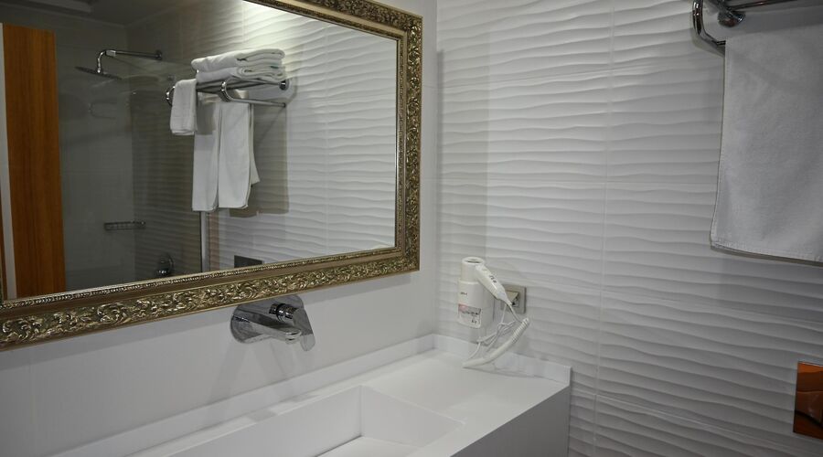 TELMESSOS HOTEL