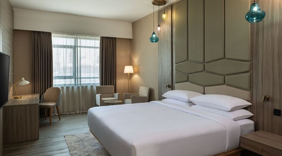 4* Four Points by Sheraton Production City vb.