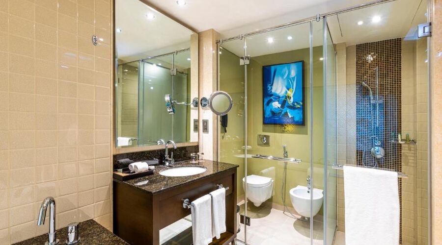 5* Asiana Hotel Dubai vb.