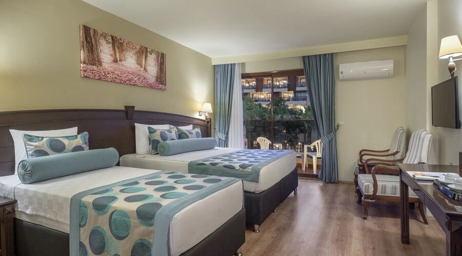 Selge Beach Resort & Spa