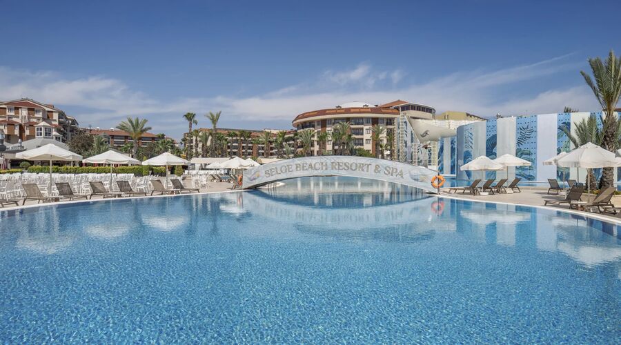 Selge Beach Resort & Spa