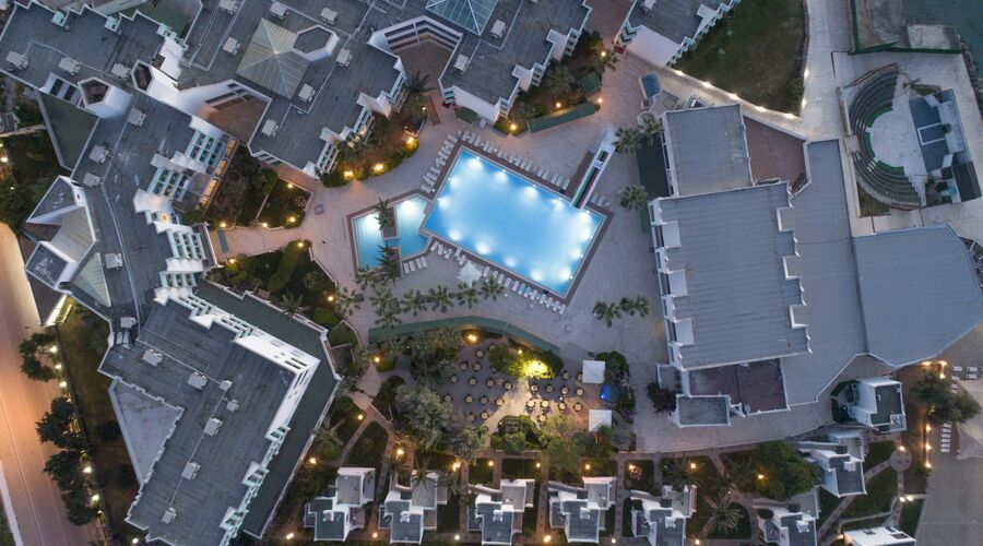 Club Familia Çeşme