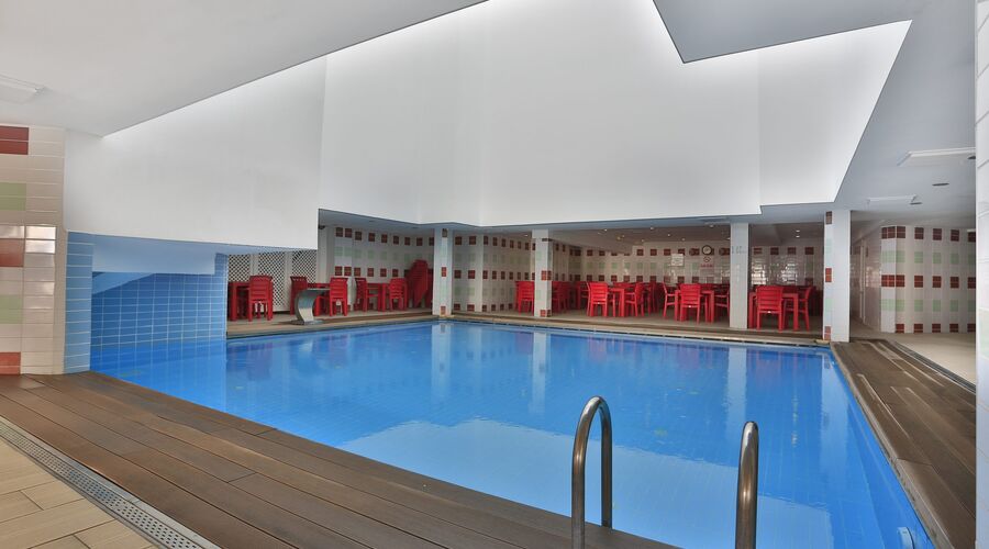 Club Familia Çeşme