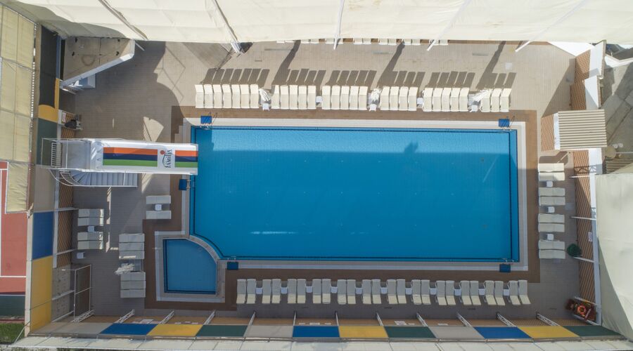 Club Familia Çeşme