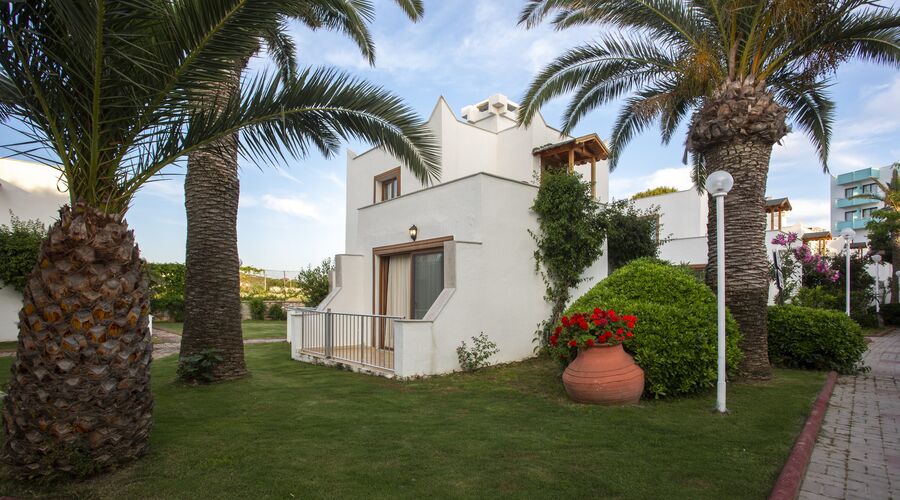 Club Familia Çeşme