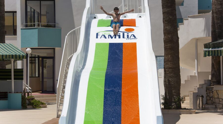 Club Familia Çeşme
