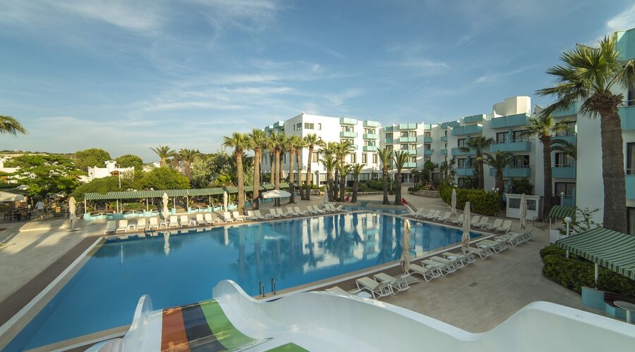 Club Familia Çeşme