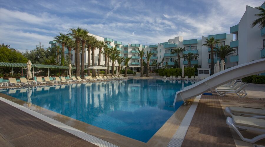 Club Familia Çeşme