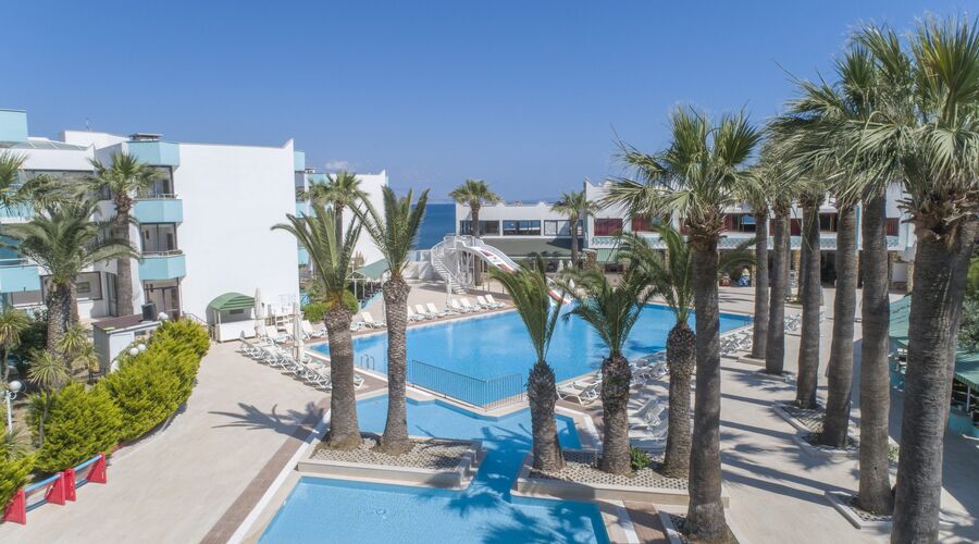 Club Familia Çeşme