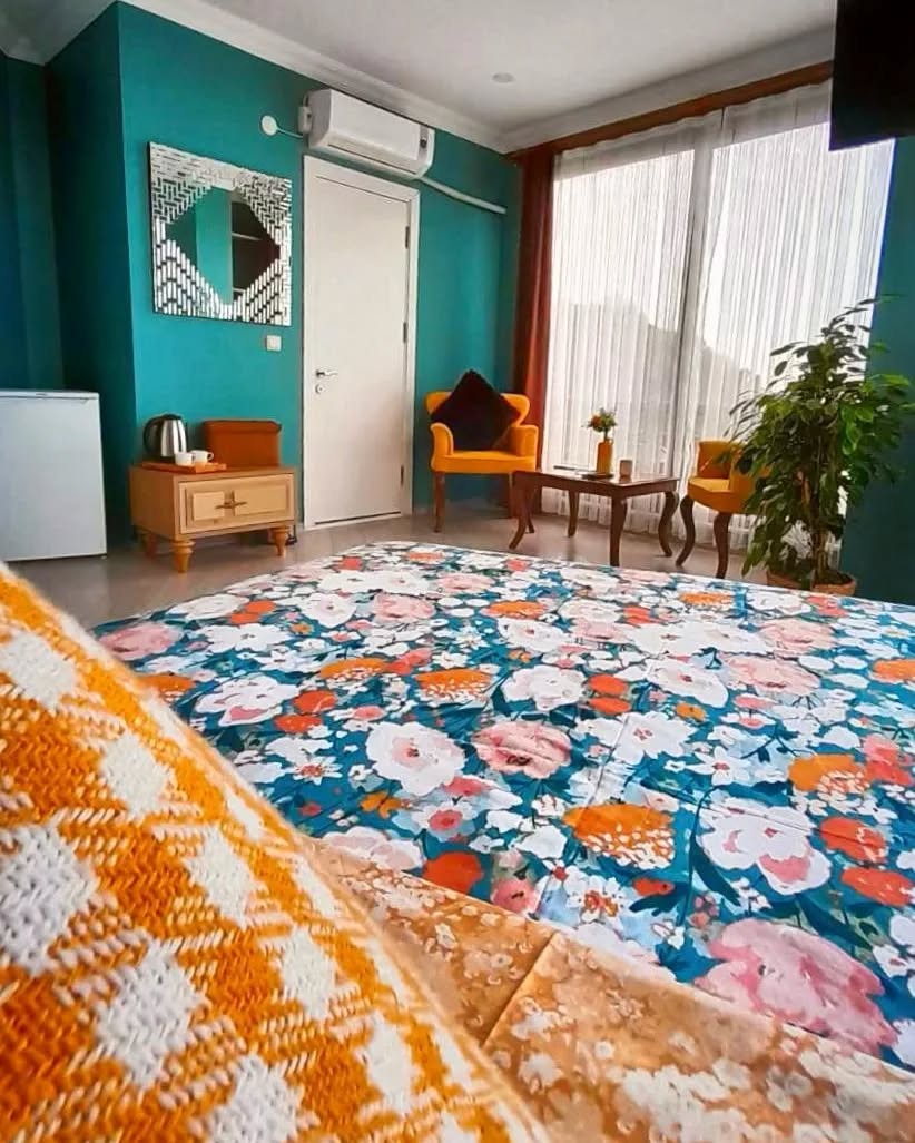 Savarona Otel