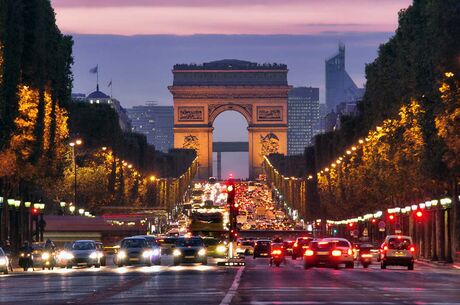 Mega Benelüx & Paris & Colmar & Köln Turu Pegasus Havayolları ile 7 Gece 8 Gün (CRL-CRL) IS001 Öğlen Gidiş